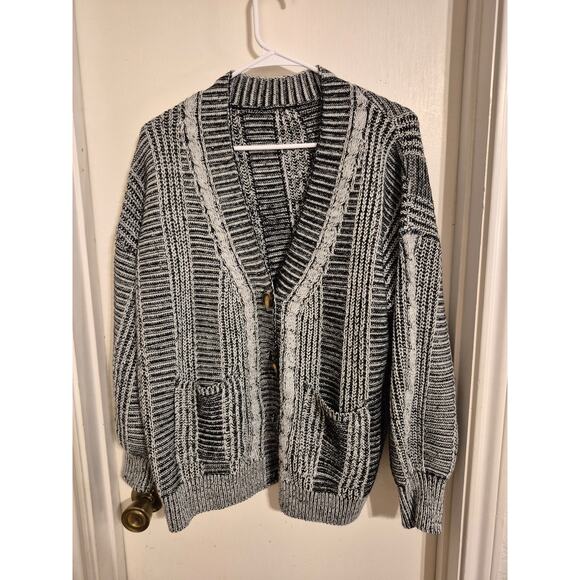 Cardigan Sweater from Amazon-Size Small but fits up to XL - Picture 1 of 5